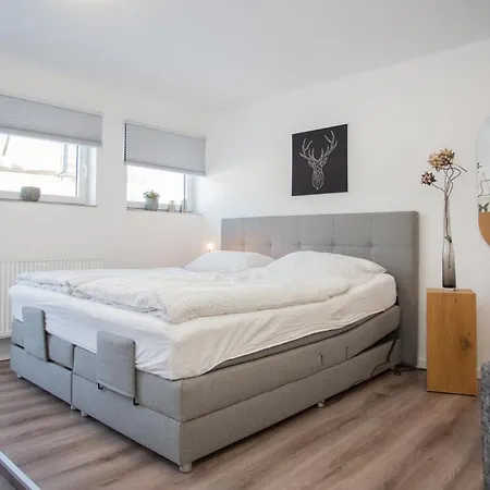 Naturliebe-aktivurlaub Und Auszeit Mit Hund Direkt An Wanderwegen Im Gruenen アパート *